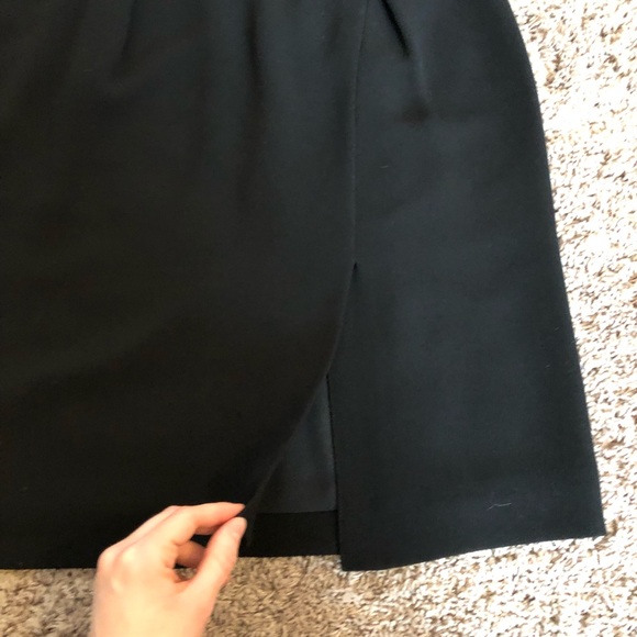 2 for 25 💥 J. Crew Classic Black Pencil Skirt Perfect Closet Basic - Picture 4 of 8